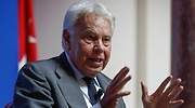 Bildu y PNV acorralan al PSOE tras el documento de la CIA que atribuye a Felipe González la creación de los GAL