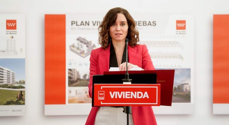 ayuso-valdebebas.jpg