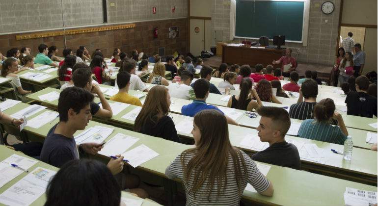 EBAU1111.jpg