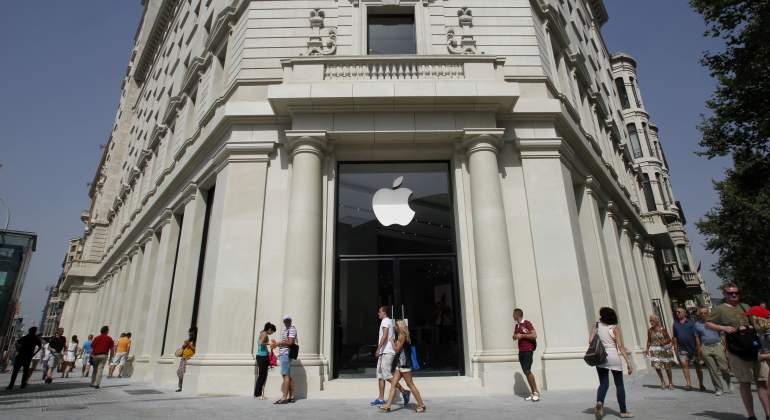 apple-paseo-gracia-tienda-reuters.jpg