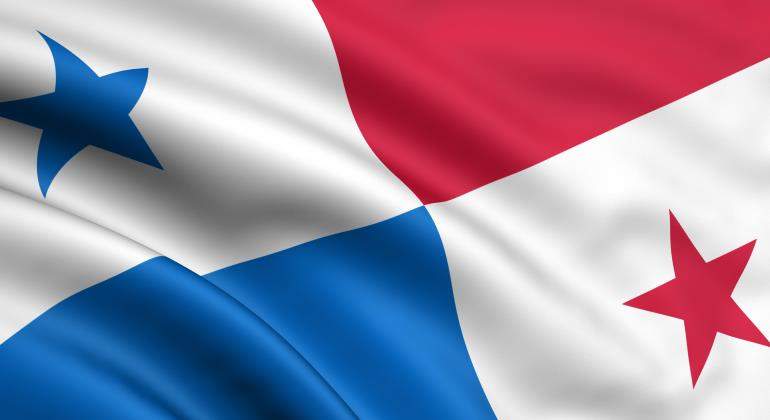 panama-bandera-770-dreamstime.jpg