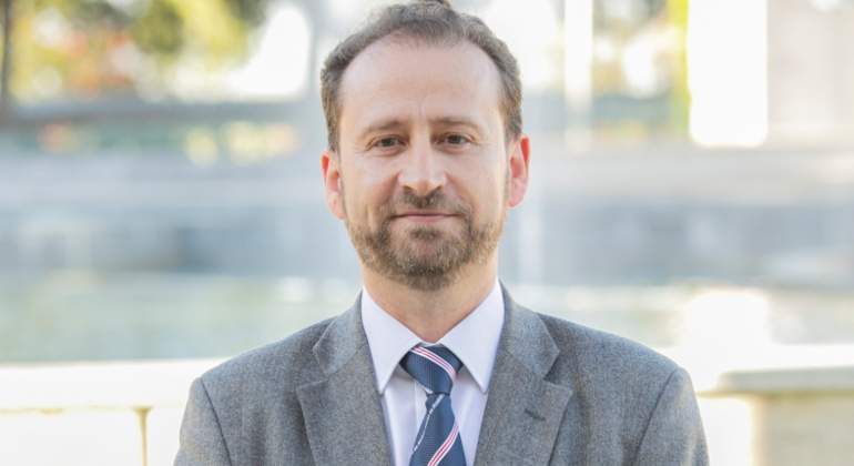 VICENTE-GALLEGO-SIMoN.jpg