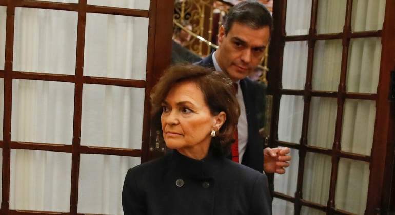 calvo-sanchez-puerta-hemiciclo-efe.jpg