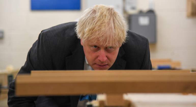 boris-johnson-tabla-reuters-770x420.jpg