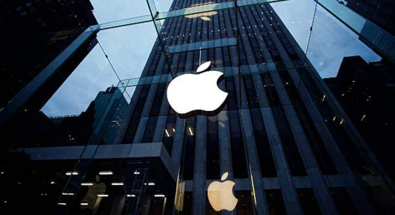 apple1.jpg