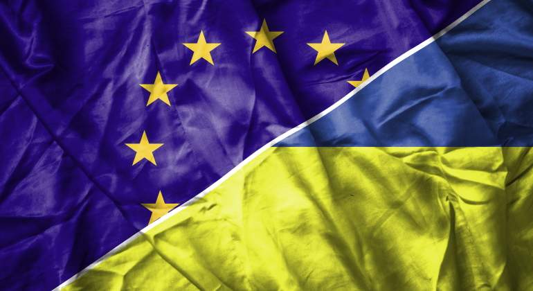 ucrania-bandera-ue-entrada-guerra-rusia-istock.jpg