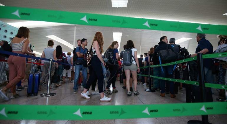 aena-cinta-seguridad-aeropuerto-770.jpg