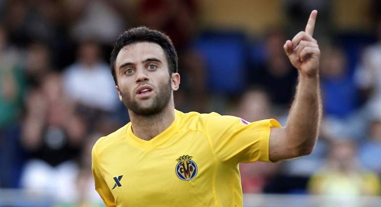 rossi-villarreal-celebra-2011-reuters.jpg