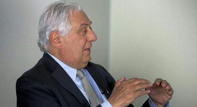 del-valle-antonio-770-bloomberg.jpg