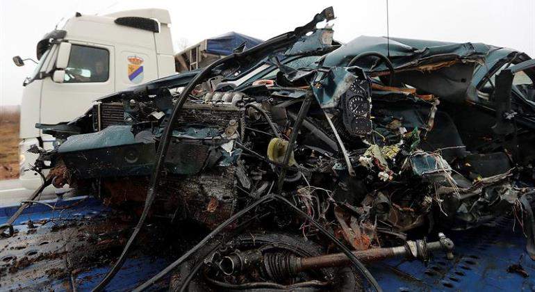 accidente-coche-siniestro-total-770-efe.jpg
