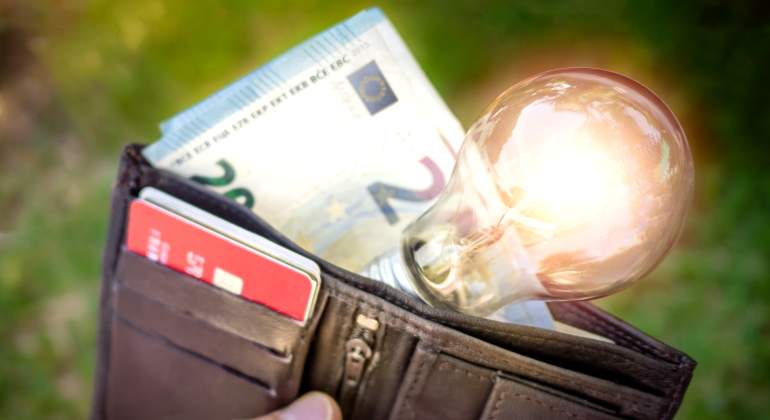 precio-luz-19-marzo-2022-istock.jpg