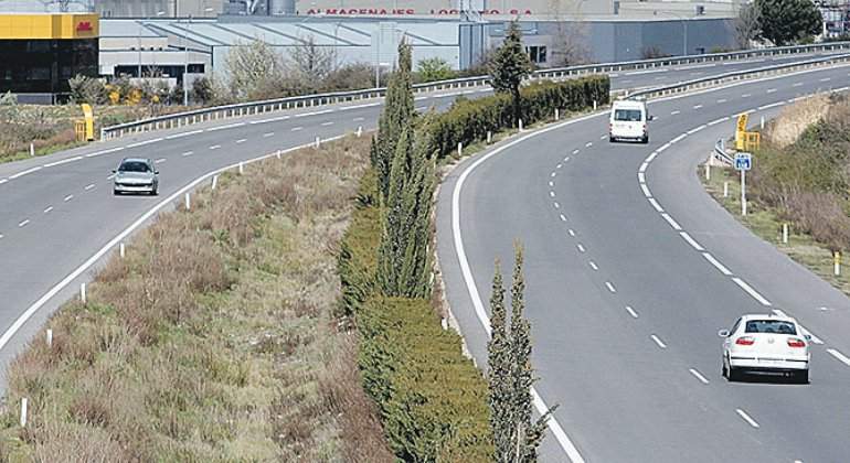 estudio_gobierno_plantea_enlace_cada_76_kilometros_ap_68_rioja.jpg