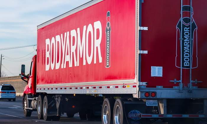 bodyarmor-compra-cocacola-bebida-deportiva-dreamstime.jpg