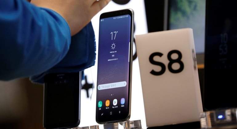 samsung-s8-mano.jpg