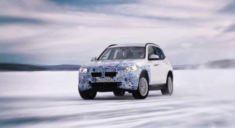 bmw-ix3-concept.00.jpg