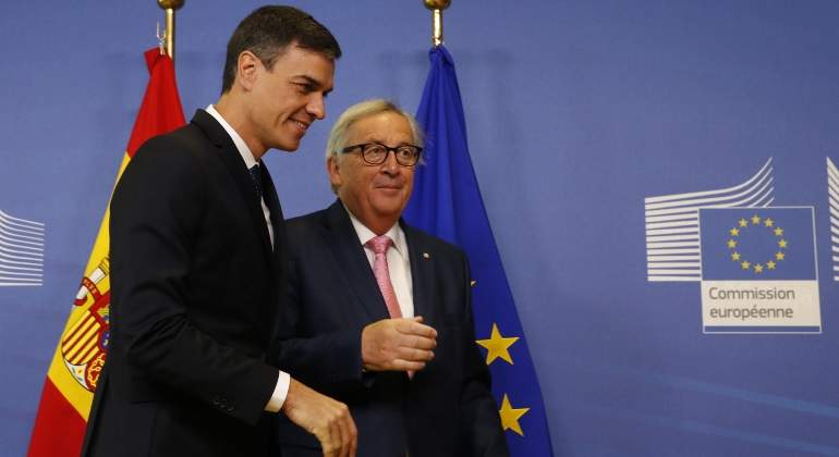 sanchez-juncker-consejo-moncloa.jpg