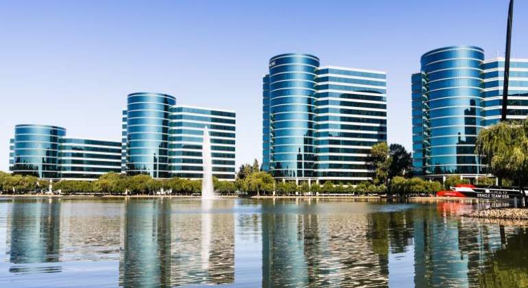 oracle-1.jpg