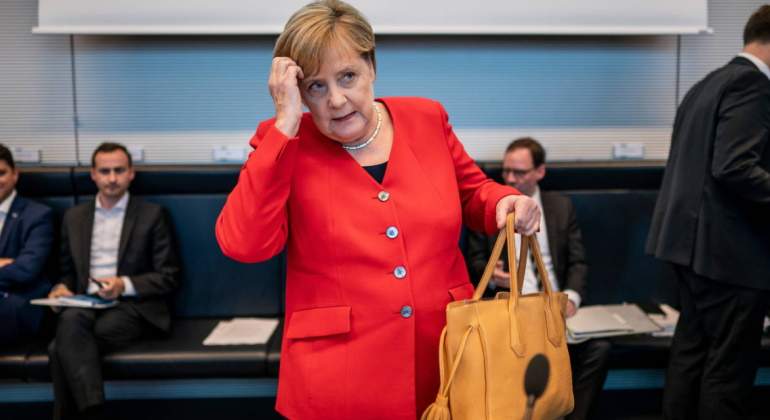merkel-preocupada.jpg