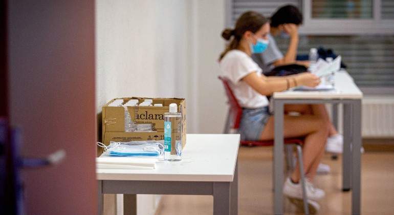 estudiantes-covid.jpg