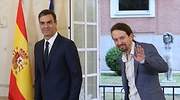 Sánchez e Iglesias sellan el acuerdo de los Presupuestos: el salario mínimo subirá hasta los 900 euros mensuales