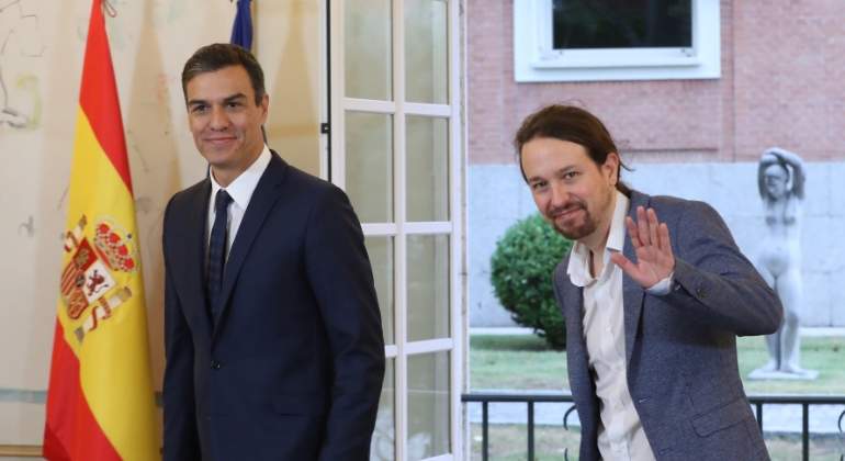 sanchez-iglesias-saludan-11octubre2018.jpg
