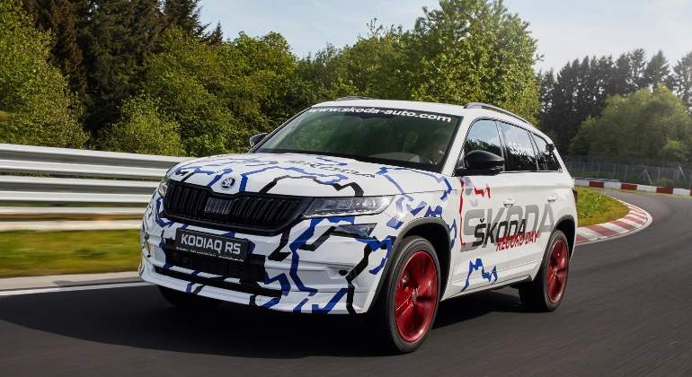 skoda-kodiaq-rs-record-nurburgring-2018-01.jpg