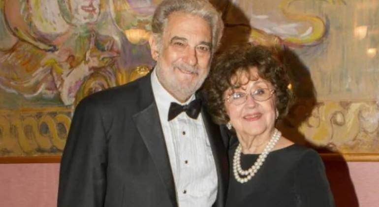 placido-domingo-marta-ornelas-770-1-1-1.jpg