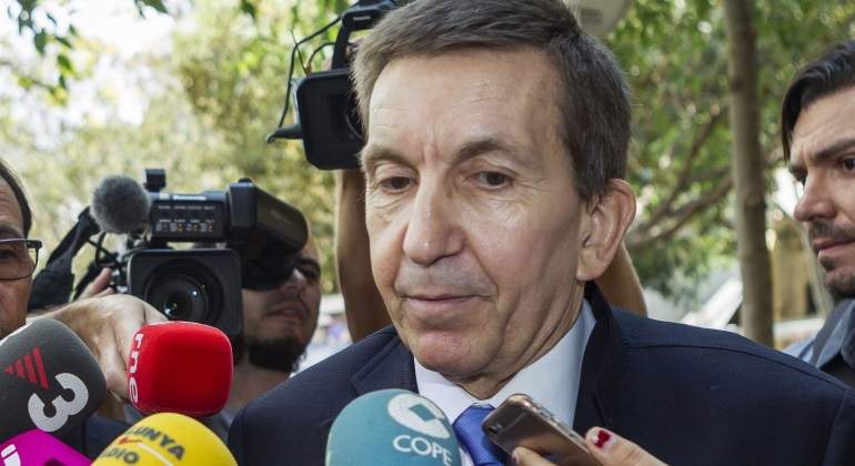 moix-microfonos-efe.jpg