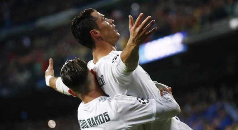CR7-Ramos-celebran-Wolfsburgo-2016-reuters.jpg