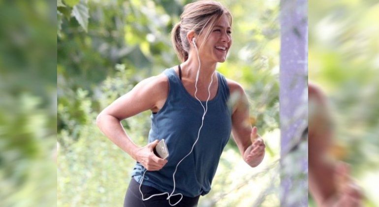 Jennifer Aniston-770.jpg