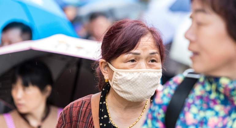 china-virus-mascara.jpg
