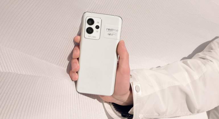 realme-gt-2-1.jpg