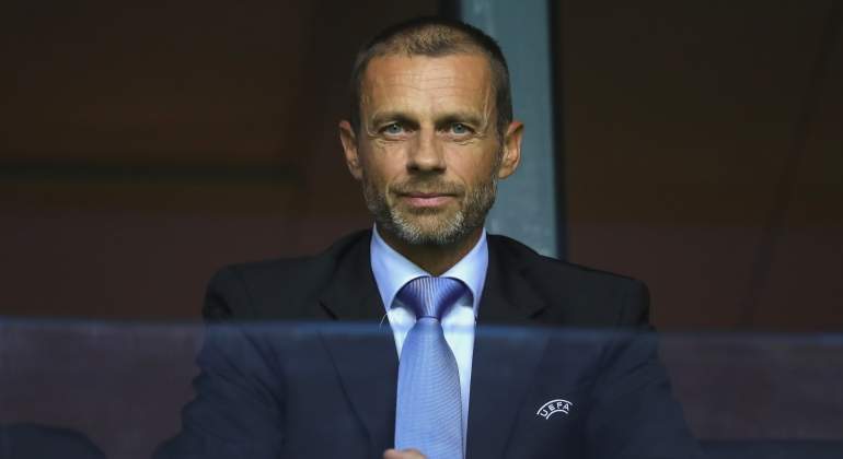 ceferin-uefa-palco-getty.jpg
