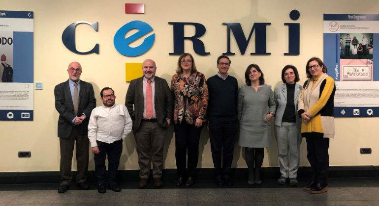 Foto-CERMI-FAMILIA-defini.jpg