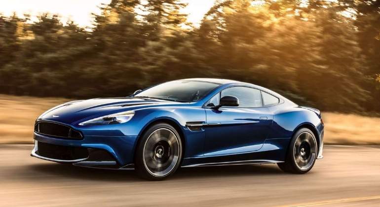 aston-martin-vanquish-s-2017.jpg