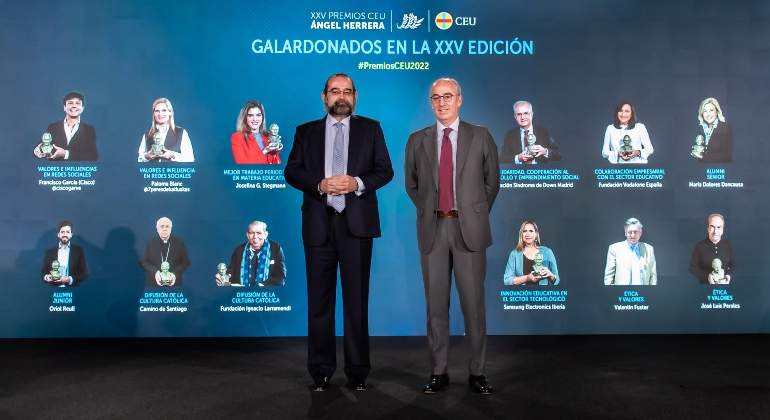 CEU-25-Premios-AH-1.jpg