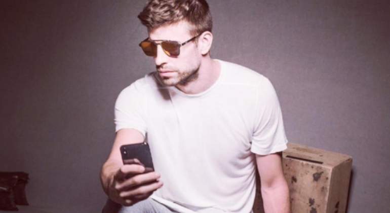 gerard-pique-telefono-770.jpg