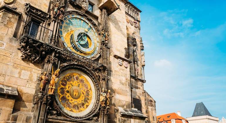 Reloj-astronomico-praga-iStock.jpg