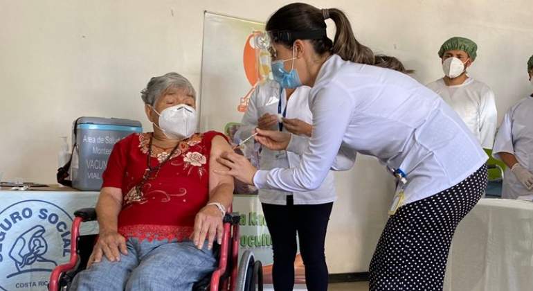 costa-rica-vacunacion-coronavirus.jpg