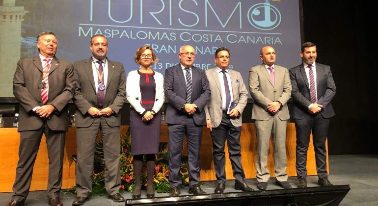 turismo-canarias.jpg