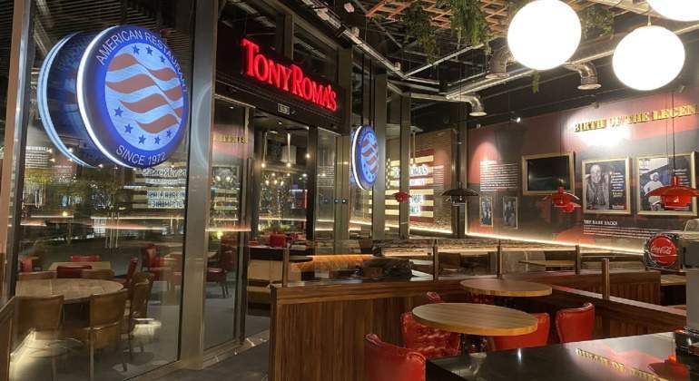 Tony Romas