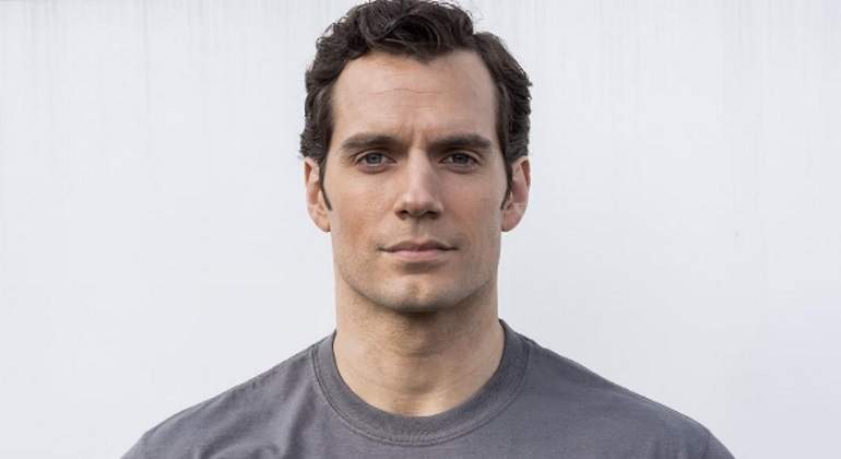 Henry-Cavill-IG-770.jpg