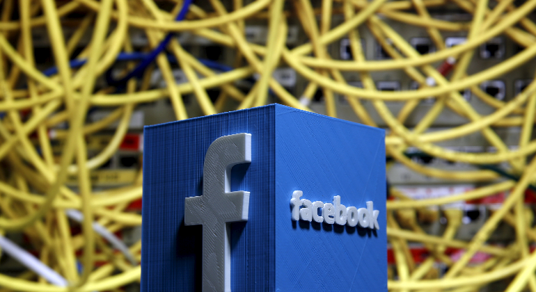 facebook-cables.png