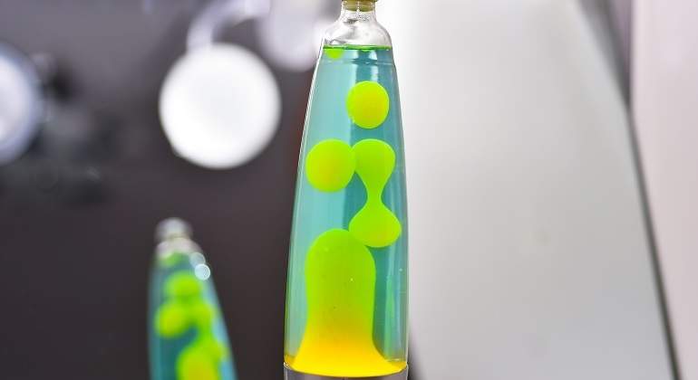 Lampara-Lava-Verde-iStock.jpg