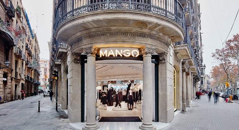 MANGO-Tienda-Canuda-Barcelona.jpg