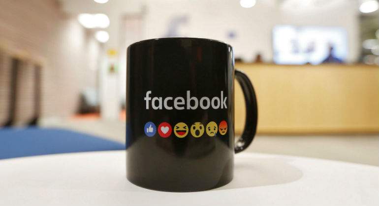 facebook-taza.jpg