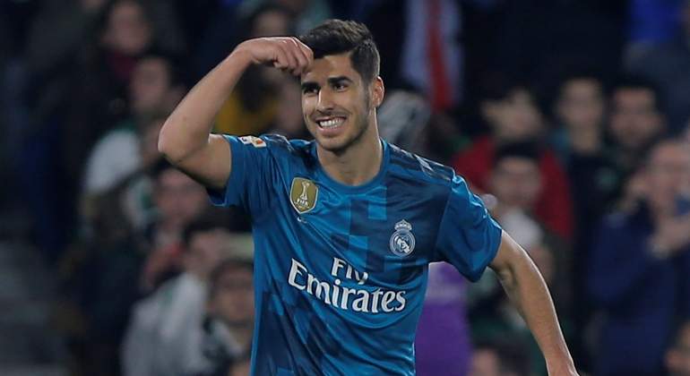 asensio-2018-celebra-azul-reuters.jpg