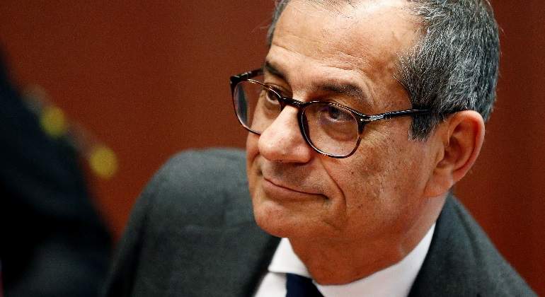 giovanni-tria-italia-reuters-770x420.jpg