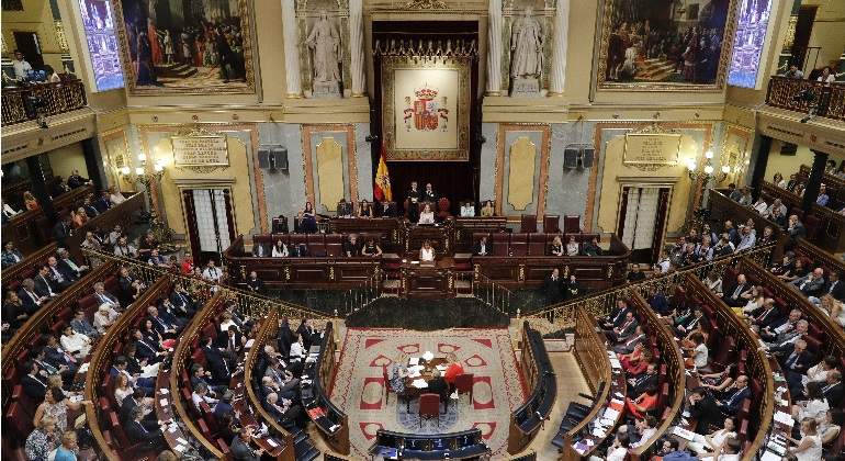 indemnizacion-congreso-770x420-efe.jpg