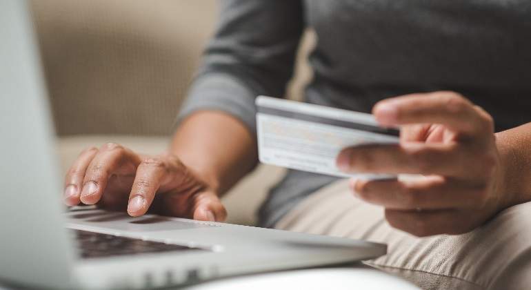 ecommerce-2.jpg